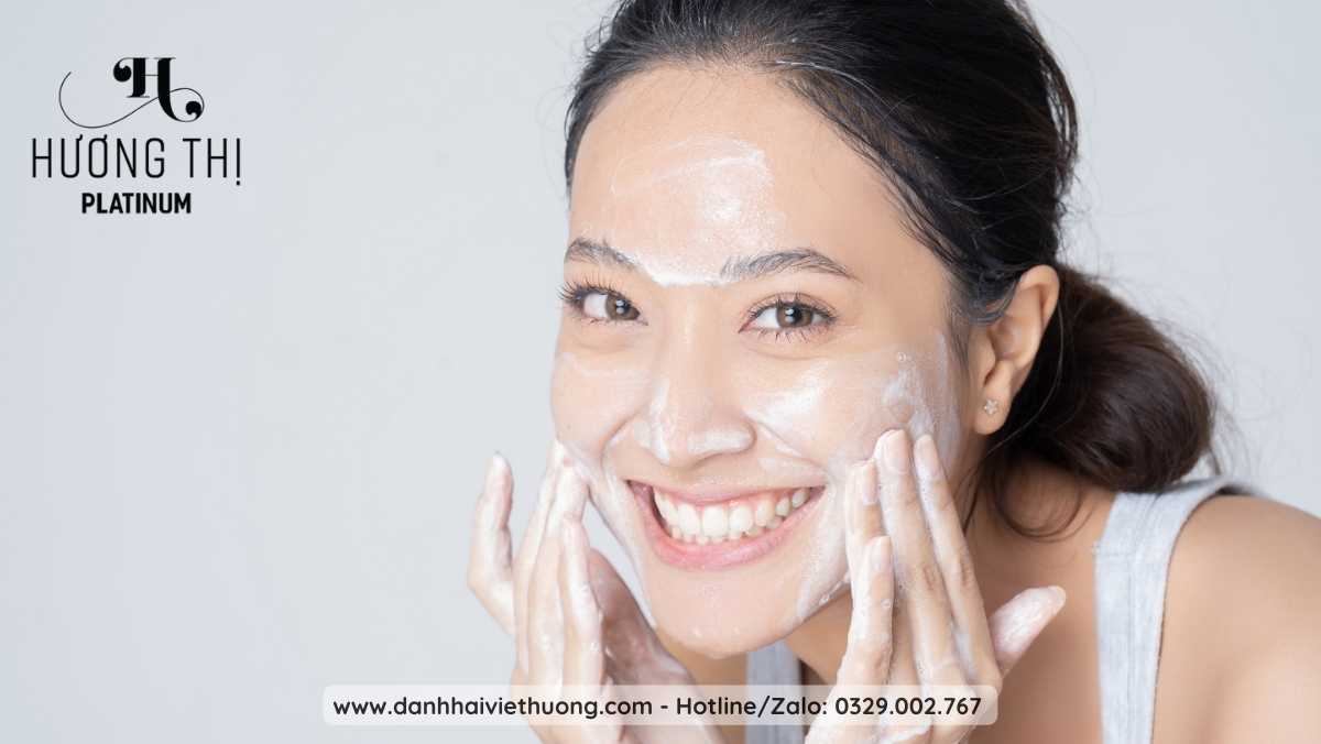 Trang Điểm Mà Không Gây Bí Da Khi Dùng Kem Trị Nám 3