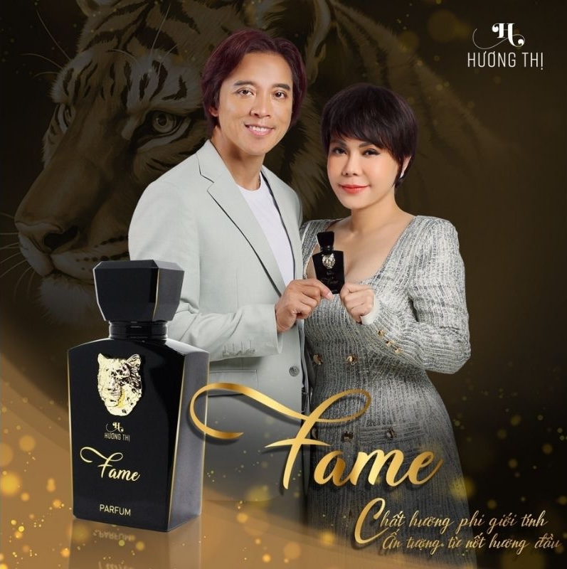 Khám phá bộ sưu tập mùi hương của Việt Hương 1